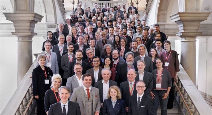 95e04f8d1026a301_800x800ar