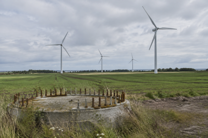 Dansk vindkraft bromsar in – branschen vill se statliga prisgarantier Dansk vindkraft bromsar in – branschen vill se statliga prisgarantier